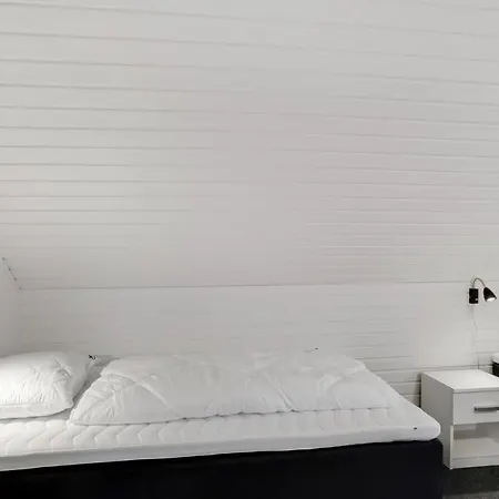 3 Bedroom Awesome In